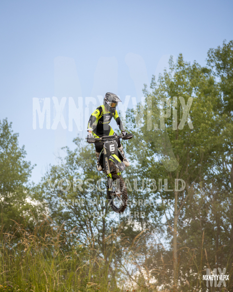 866A1264 | mxndyyvipix