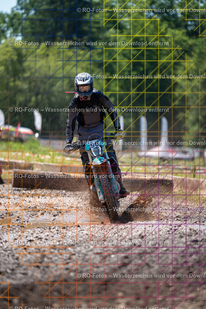 1 Lauf Schlüchtern IGE 2026-553 | Sportfotografie von RO-Fotos: Motorsport, Motocross, Enduro, Laufveranstaltungen und Triathlon. Professionelle Fotos von Sportlern und Events. - Realisiert mit Pictrs.com
