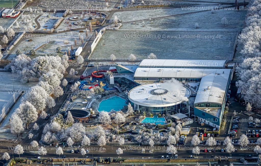 Hamm221203046 | Luftbild, Winterliche verschneite Maximare Erlebnistherme Bad Hamm,
Mitte, Hamm, Ruhrgebiet, Nordrhein-Westfalen, Deutschland