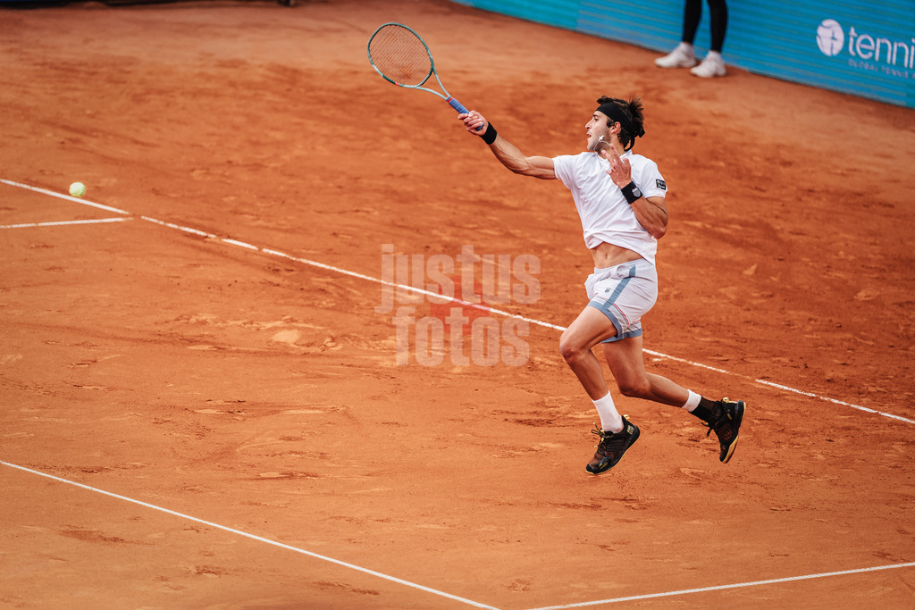 Tennis | Männer | bitpanda Hamburg Open | ATP 500 | Tomas Etcheverry (ARG) vs. Flavio Cobolli (ITA) | 23.05.2025 | Tomas Etcheverry