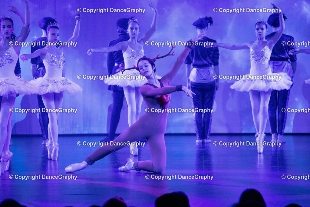 GPHY1757 | DanceGraphy - Realisiert mit Pictrs.com