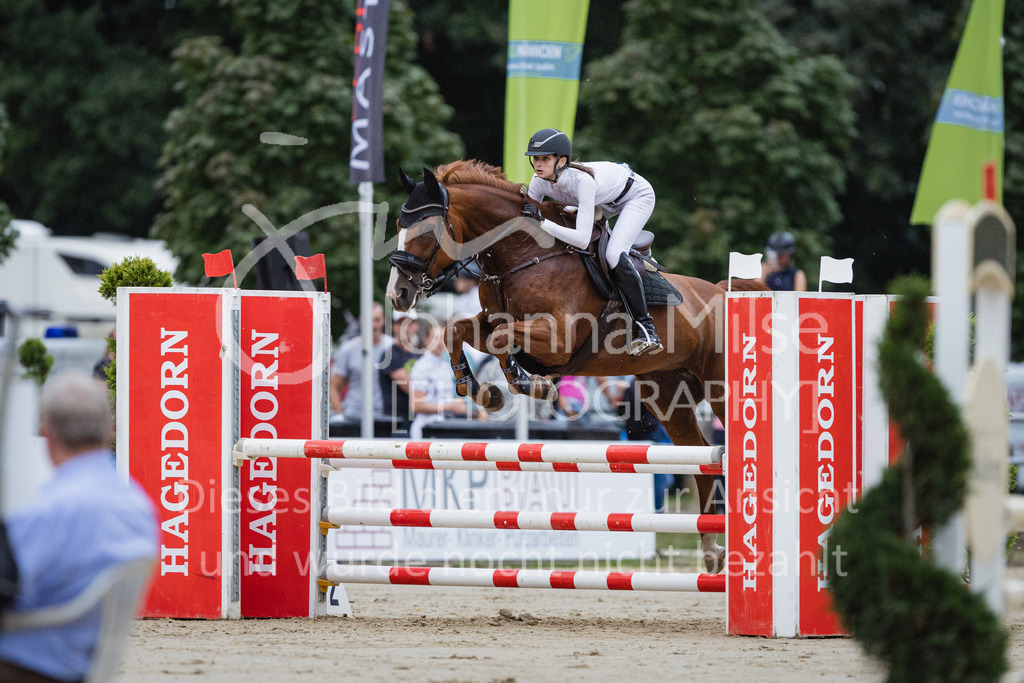 230824_Delbrueck_Mannschaft-412 | Deine schönsten Turniermomente als professionelle Fotos! Entdecke hochwertige Pferdesport-Fotografie im Online-Shop. Jetzt Fotos finden & bestellen!