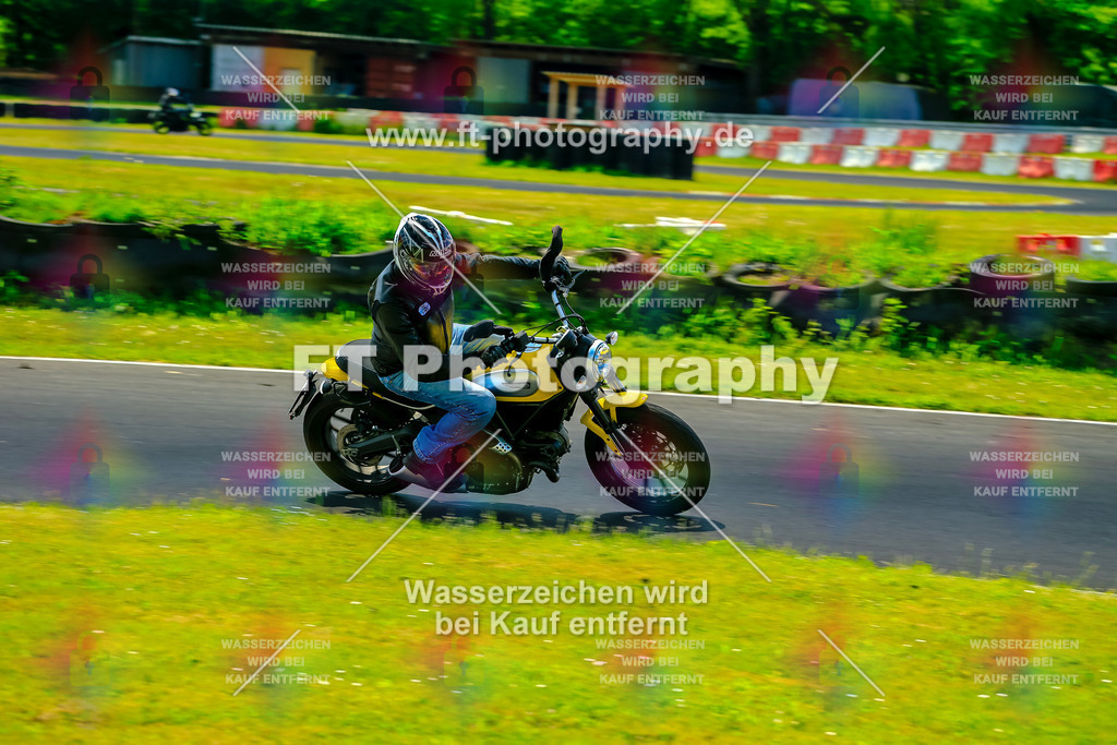 _NBG4787 | Hier findet Ihr Bilder von Touristenfahrten auf der Nürburgring Nordschleife oder von anderen Veranstaltungen die ich besucht habe. Viel Spass beim Durch Schauen 