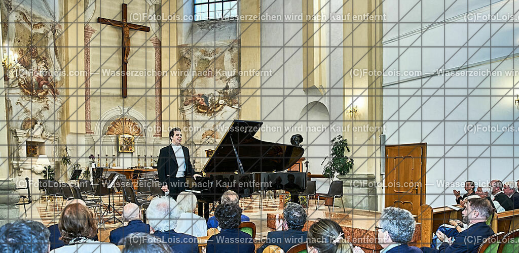 ALS0398_XXXIX-Chopin-Festival_Eroeffnungskonzert_Wunder Ingolf | (C)FotoLois.com, Alois Spandl, Eröffnungskonzert in der Kartausenkirche mit Camerata Mozartiana unter Dirigent Daniel Auner, Janusz Olejniczak (Klavier), Natalia Rehling (Klavier), Kompnistin Johanna Doderer und Ingolf Wunder (Klavier), Fr 4. August 2023  . August 2023.