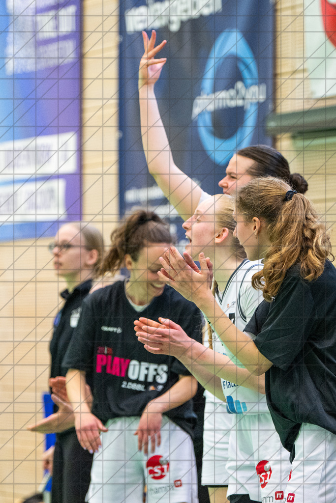 2. DBBL Nord 25/26 | PlayOff 1/4-Finale Spiel 1 | BBC Osnabrück vs. USC Bascats Heidelberg | 19.04.26: 2. DBBL Nord 25/26 | PlayOff 1/4-Finale Spiel 1 | BBC Osnabrück vs. USC Bascats Heidelberg / Osnabrück / Deutschland  //   CREDIT:www.bullenfotos.de, Martin König, Hörner Weg 40, D-49078 Osnabrück, +4917663732967 // Nutzung und Weitergabe nur zu den vereinbarten Zwecken. Presseanfragen an Ersteller. Alle Rechte beim Ersteller. Honorierung nach MFM. - Realisiert mit Pictrs.com