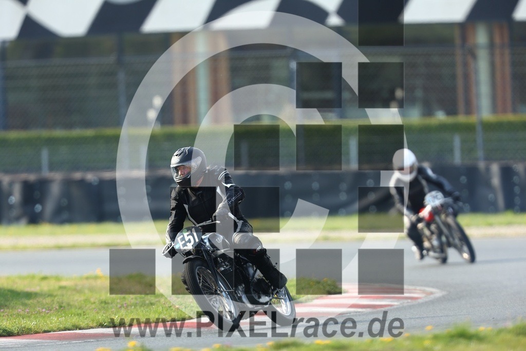 0e51-20260418_00485 | Schöne Erinnerungen an spannende Momente - das festzuhalten ist unser Job. PIXELrace.de ist seit 2003 auf den Rennstrecken Europas unterwegs um die Action draußen beim Fahren und die wunderbare Stimmung imm Fahrerlager für euch einzufangen.