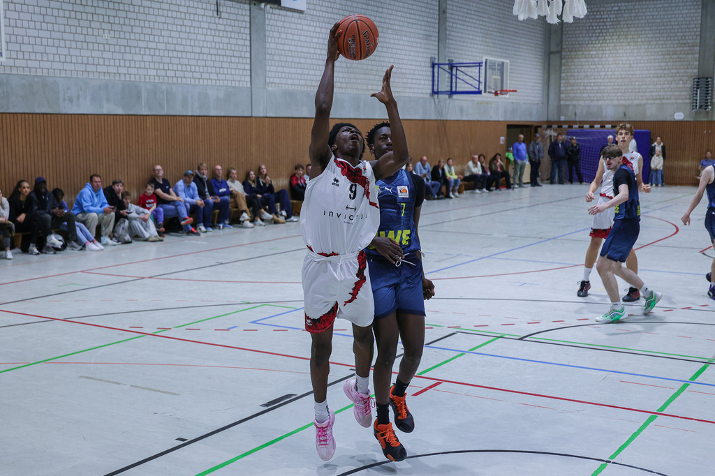 NBBL BAYER GIANTS vs EWE Baskets Juniors Oldenburg-30 | Fotos von Basketballspielen aus dem Raum NRW fotografiert von Gero Mueller-Laschet und Daniel Schaefer - Realisiert mit Pictrs.com