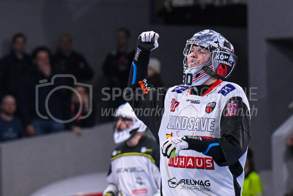 SV Wiler-Ersigen vs Floorball Köniz - 15. April 2023 | SV Wiler-Ersigen vs Floorball Köniz
Stimo Arena, Kloten
Patrick Eder (#30 Floorball Koeniz).
Bild: Sportfotografie Markus Aeschimann | www.markus-aeschimann.ch - Realisiert mit Pictrs.com
