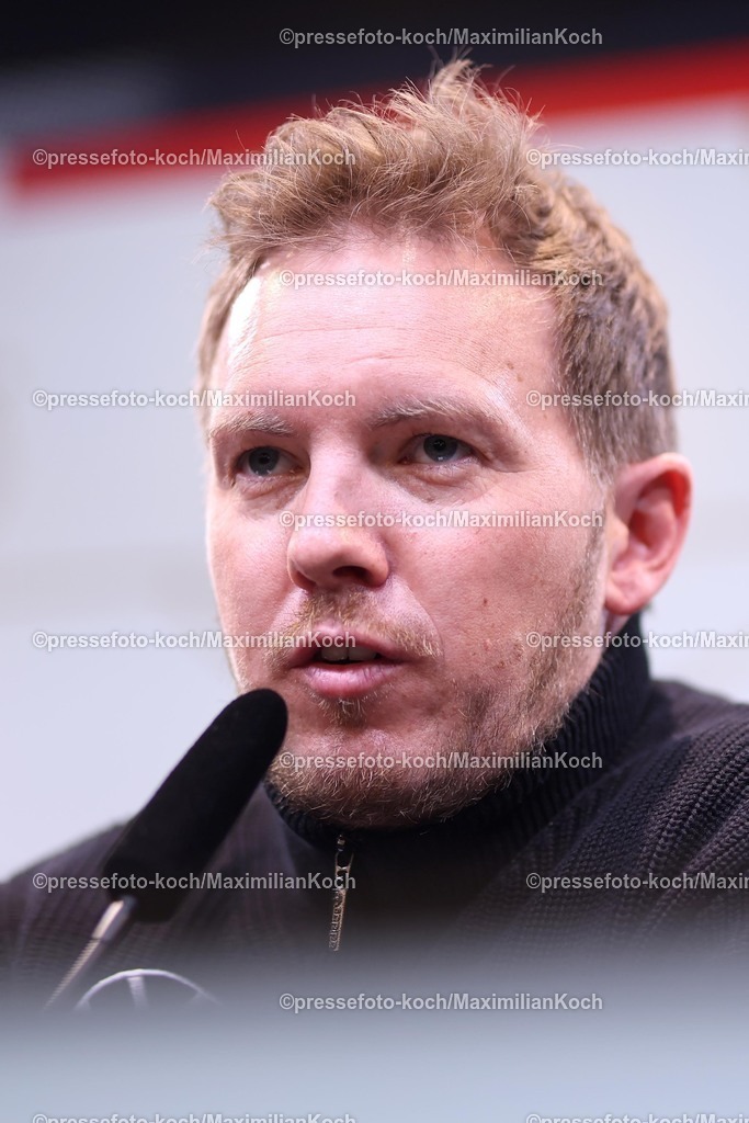 DFB22032501063 | 22.03.2025, Fußball, Abschlusstraining und Pressekonferenz vor dem Nations League  Viertelfinale Deutschland - Italien, Signal Iduna Park, Saison 2024 2025: Bundestrainer Julian Nagelsmann (GER) DFB regulations prohibit any use of photographs as image sequences and or quasi-video.