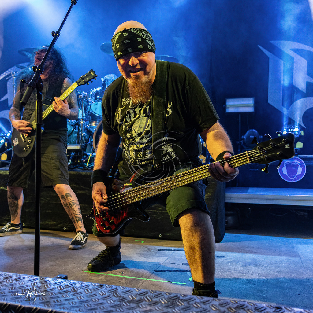 Justice Daudenwinden | Frank Herberich Fotografie, Frank Herberich, Fotografie, Hochzeit, Portrait, St. Peter Ording, Ording, Westerhever, Nordsee, Frank Fotografie, Hardheim,  Odenwald,Walldürn, Band,Eventfotografie - Realisiert mit Pictrs.com