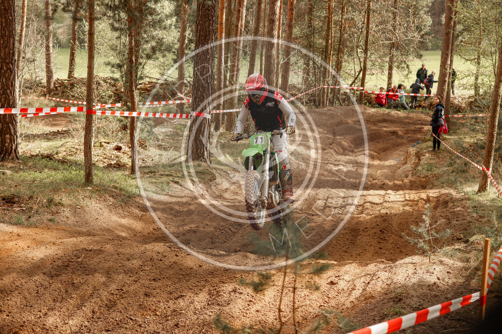 4TaktLauf1-304 | koppe-media - Realisiert mit Pictrs.com