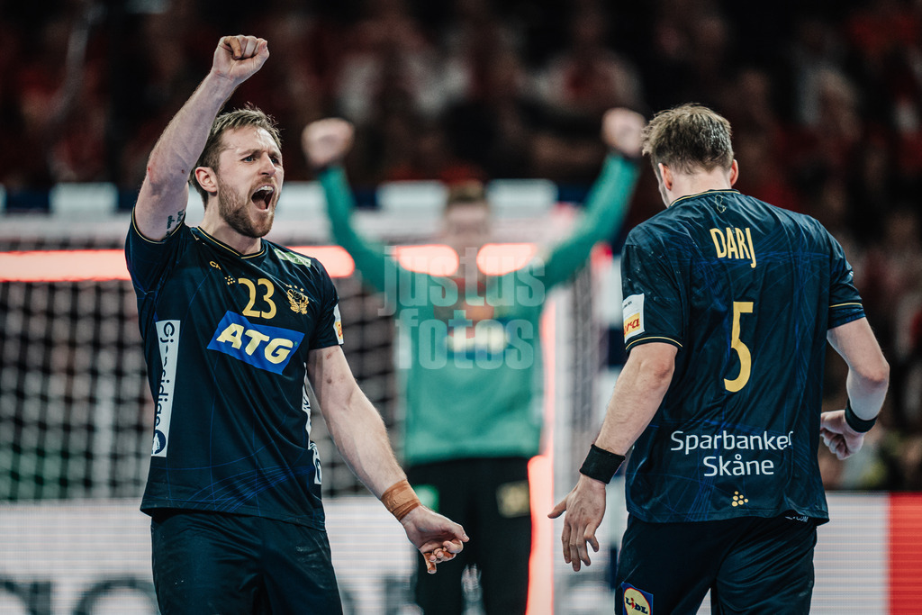 Handball | Herren | EHF EURO 2024 | European Championshop Men 2024 Final Tournament | Schweden vs. Portugal | 21.01.2024 | Albin Lagergren (#23, Schweden, SWE) ballt die Faust zum Jubel