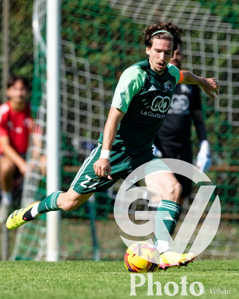 2eme ligue - FC Onex v CS Italien |  during the 2eme ligue match between FC Onex and CS Italien at Stade municipal d'Onex in Geneva, Switzerland