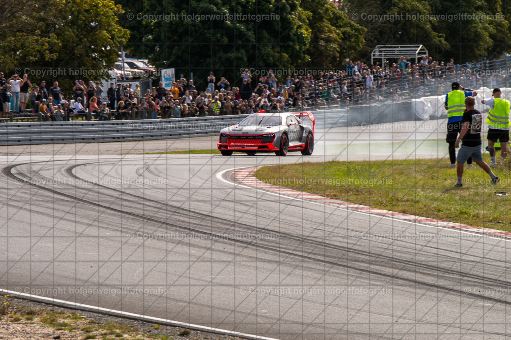 20250907114003D75_6775 | Bitte beachten!!!
Alle Fotos dieser Galerie sind nur grundbearbeitet. Im Falle eines Verkaufs, werde ich die Fotots noch mit dem nötigen Feinschliff versehen. - Realisiert mit Pictrs.com