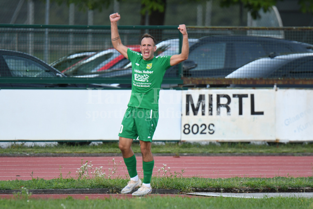SpVgg GW Deggendorf : TSV Karpfham | Torschütze zum 2:0 Tobias Dandl (TSV Karpfham) - Realisiert mit Pictrs.com
