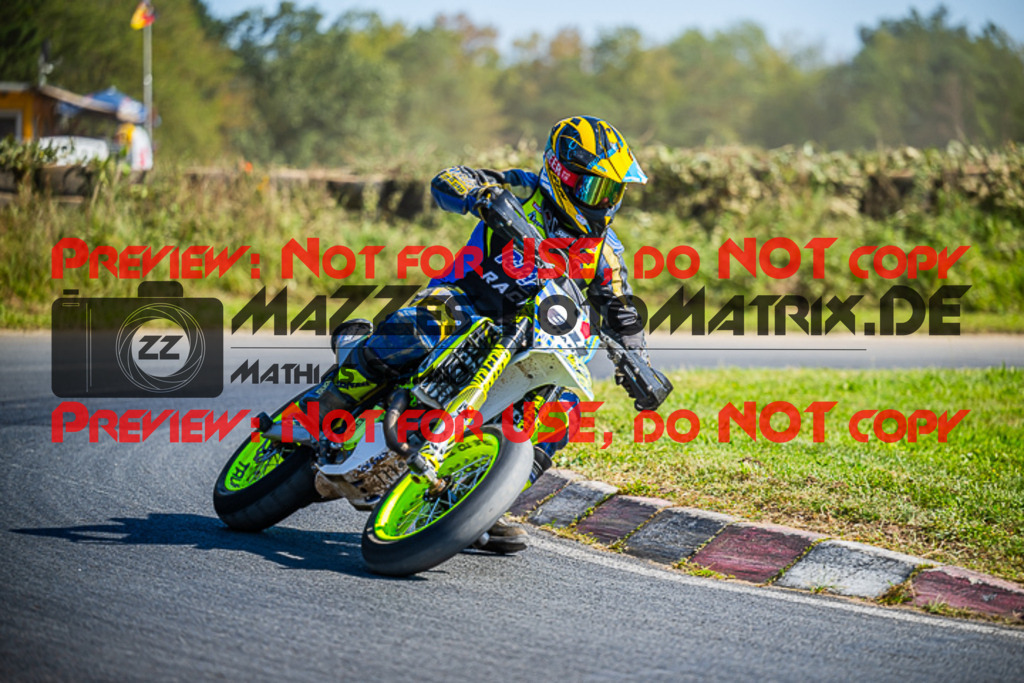 MaZZes_FotoMatrix_230916_6130 | S4