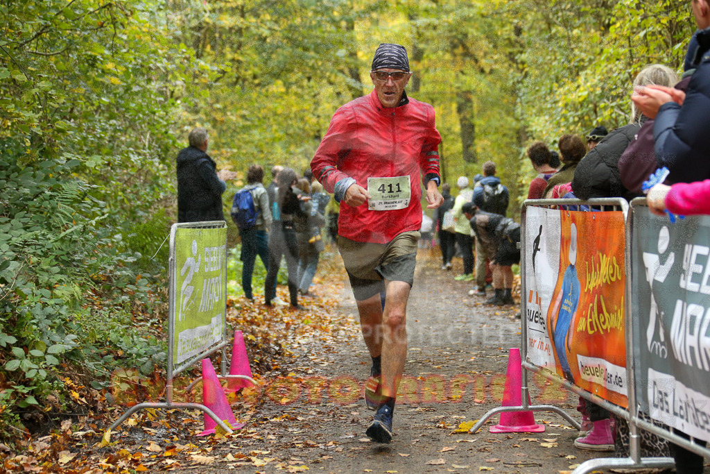 251026_1303_EX1_2357 | Sportfotografie im Rhein-Sieg Kreis, Köln, Bonn, NRW, Rheinland Pfalz, Hessen, etc. Unser Tätigkeitsfeld umfasst den Laufsport vom Volkslauf über den Marathon, Duathlon, Triathon bis zum Ultralauf wie Kölnpfad Ultra oder Schindertrail.