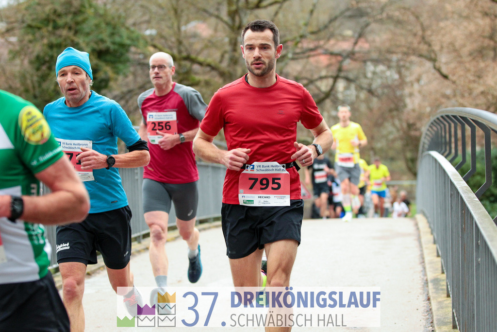 VR Bank Hauptlauf 10000m | 3 Koenigslauf 2023 - Realisiert mit Pictrs.com