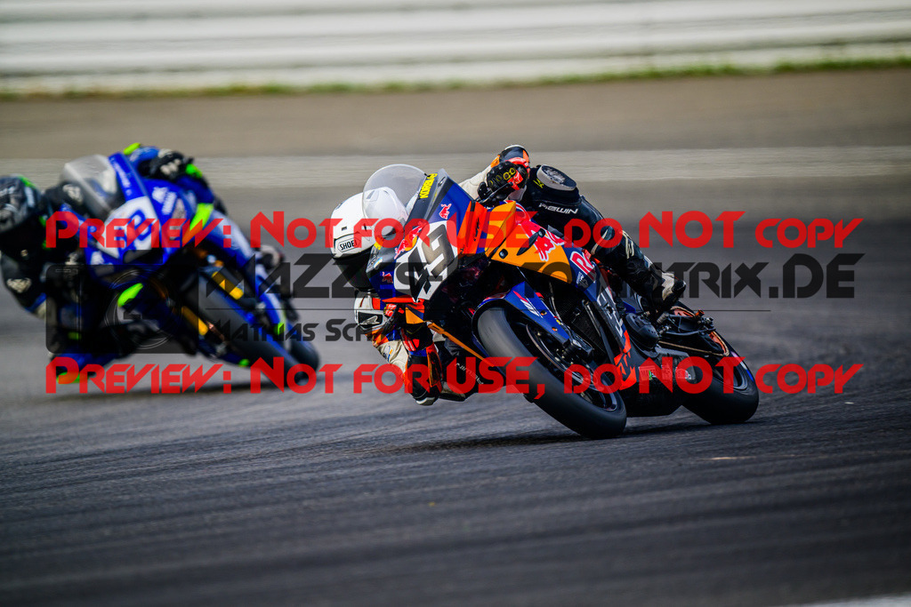 MaZZes_Fotomatrix_20240922_6007705_4724 | SSP300