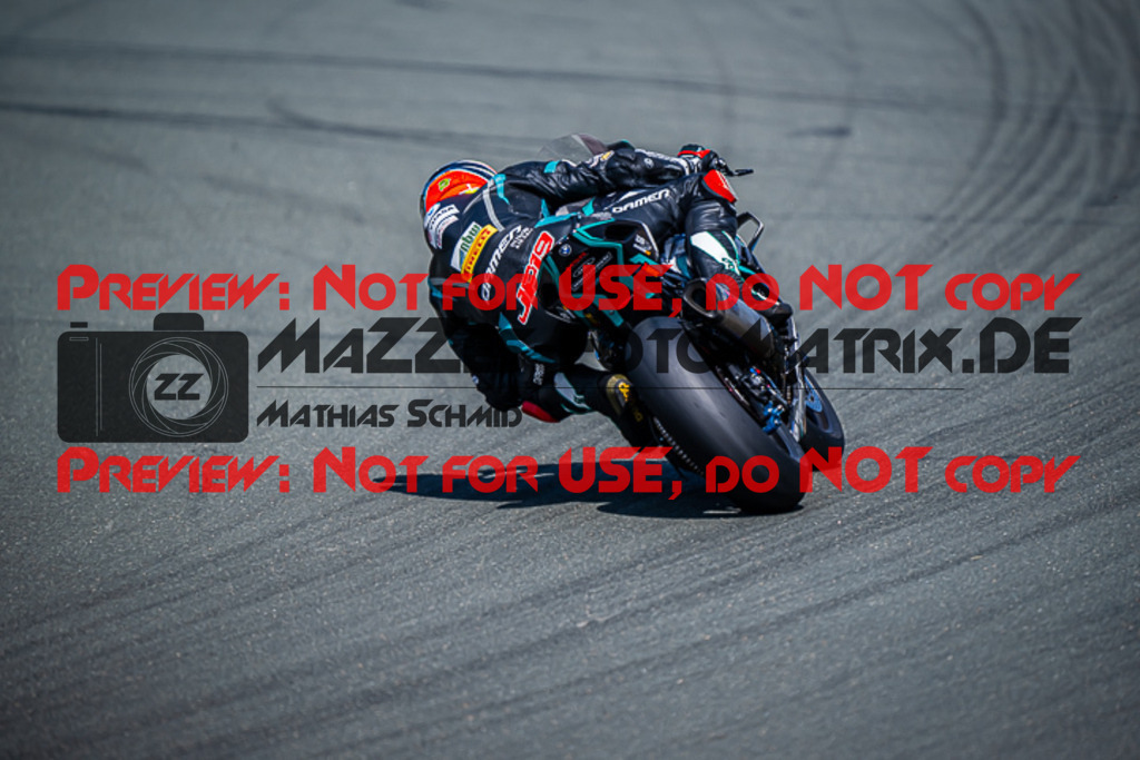 MaZZes_FotoMatrix_220724_3495 | IDM1000