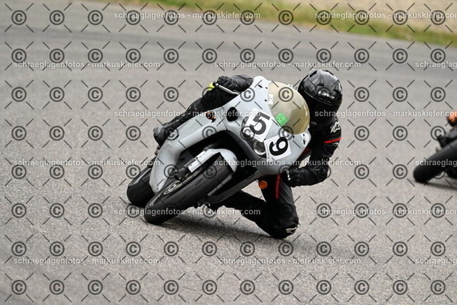 25bt02-1138 | markuskiefer.com - Realisiert mit Pictrs.com