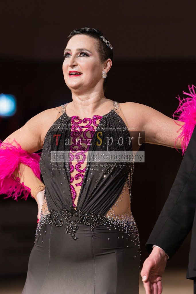 IMG_8233 | Tanzsportbilder, Standardtanz, Lateintanz, WDSF, DTV, LTVB, dancecomp, goc, hessen tanzt, blaues band der spree, walzer, tango, wiener walzer, slowfox, quickstepp, samba, rumba, cha-cha-cha, paso doble. jive, hd-kroft photography, turniertanzsport