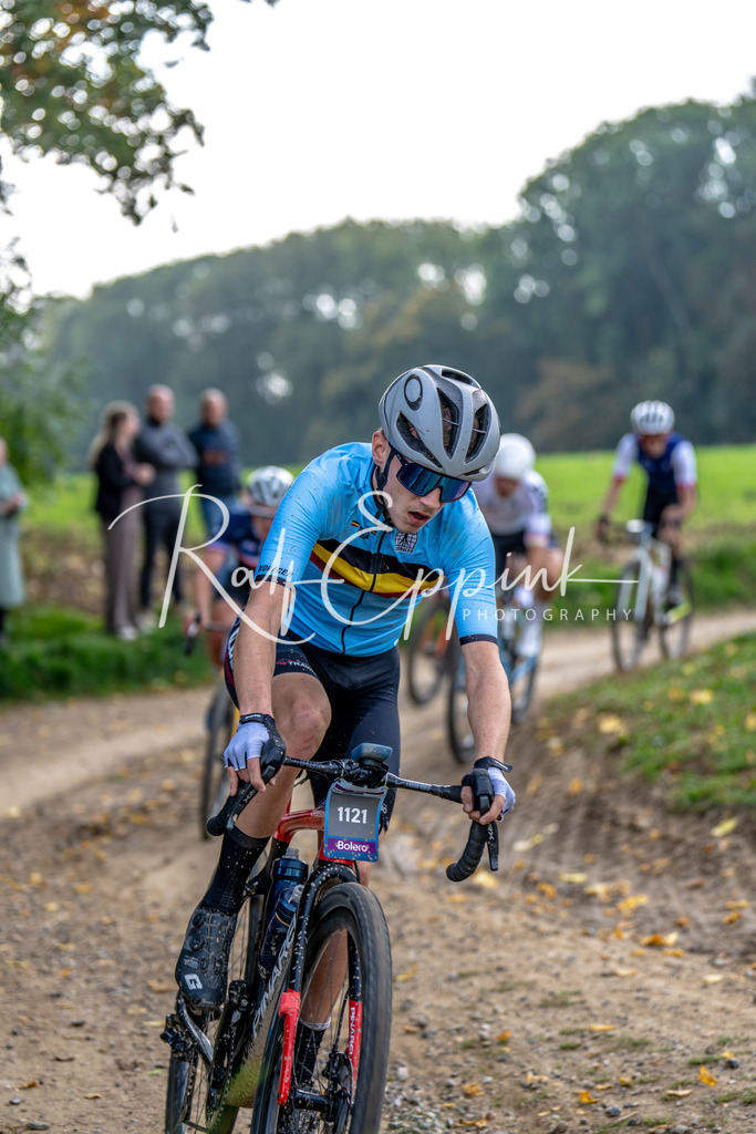 Ralf Eppink Photography 20251012_DSC02643 | Sportfotografie, Eventfotografie, Porträtfotografie, Radsport Fotograf, Triathlon Fotograf, Düsseldorf Fotograf, Köln Fotograf, Actionfotografie, Teamfotografie, Peoplefotografie, Business Portraits, Veranstaltungsfotografie, Reportagefotografie - Realisiert mit Pictrs.com