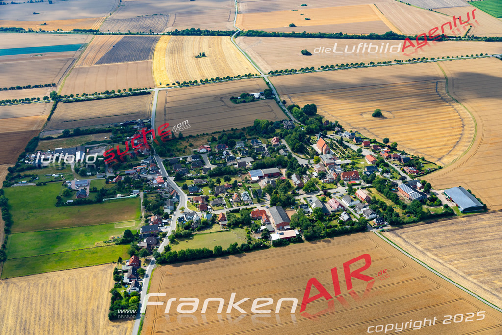 Aktuelles Luftbild von Bannesdorf Fehmarn - Die Luftaufnahme wurde 2022 mittels UL-Flugzeug erstellt ( keine Drohne ) - hochauflösende Kamera-Systeme von  Canon -Beste Qualität - Für grossformatige Ausdrucke geeignet. Die Geschenkidee !