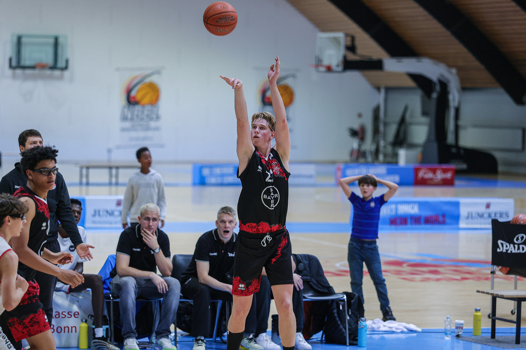 JBBL BAYER GIANTS @ BBV Rheinstars Köln-61 | Fotos von Basketballspielen aus dem Raum NRW fotografiert von Gero Mueller-Laschet und Daniel Schaefer - Realisiert mit Pictrs.com