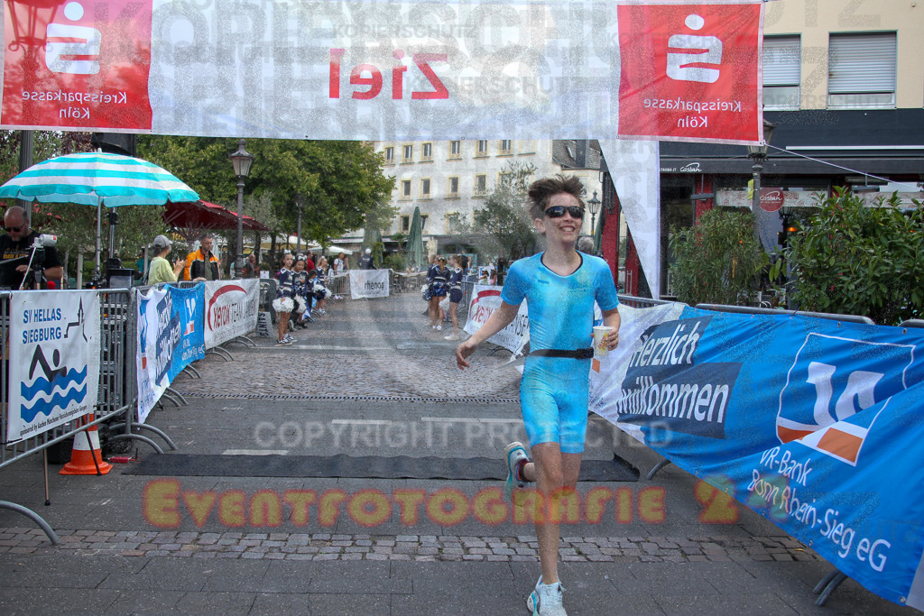 250824_1157_EV4_9122 | Sportfotografie im Rhein-Sieg Kreis, Köln, Bonn, NRW, Rheinland Pfalz, Hessen, etc. Unser Tätigkeitsfeld umfasst den Laufsport vom Volkslauf über den Marathon, Duathlon, Triathon bis zum Ultralauf wie Kölnpfad Ultra oder Schindertrail.
