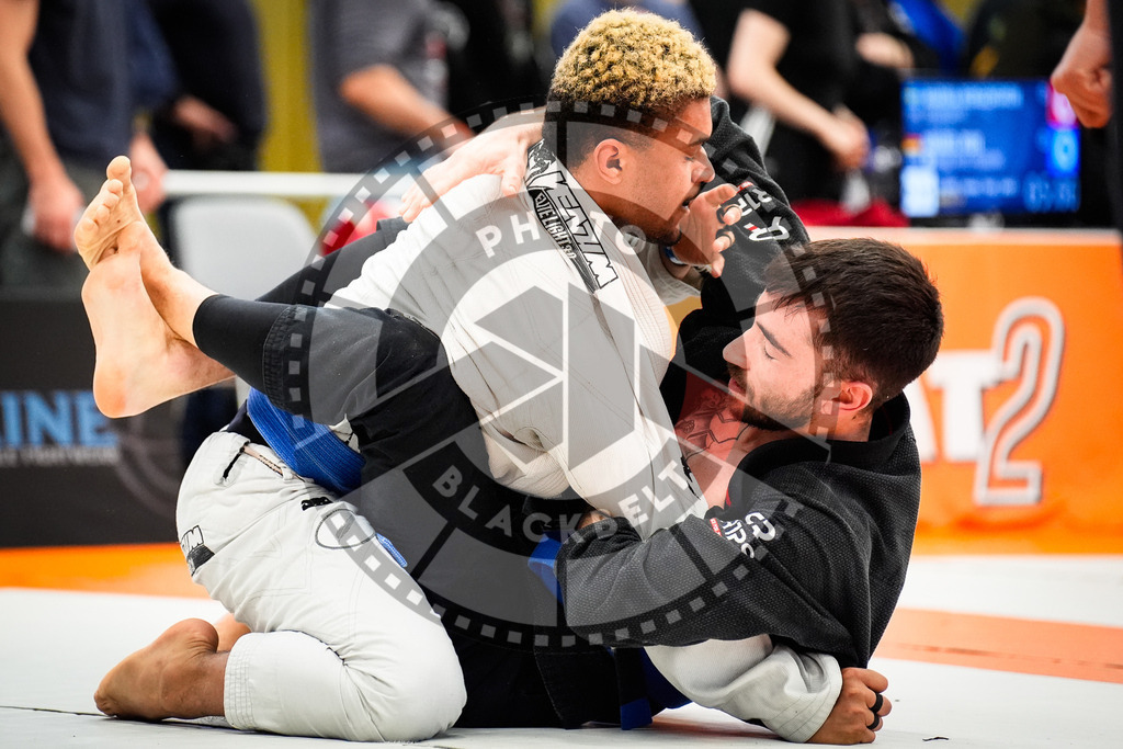 20260221PBB1327 | Photoblackbelt is martial arts photography and more. 
Reportage, sport, action.