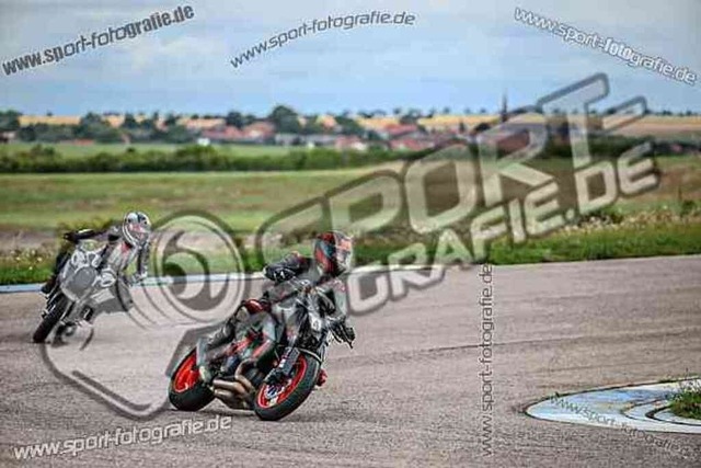 pubi3900 | Professionelle Fotos von Sportveranstaltungen, aber auch Hochzeiten und anderen Events. - Realisiert mit Pictrs.com