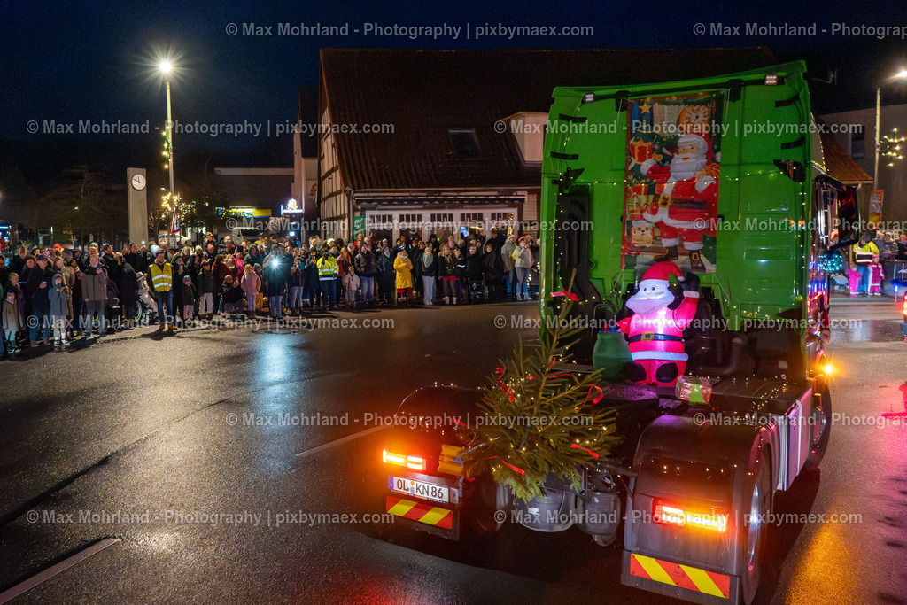 Lichterfahrt-Barsntorf_061225-MM_8360-0020 | Max Mohrland - Photography - Realisiert mit Pictrs.com