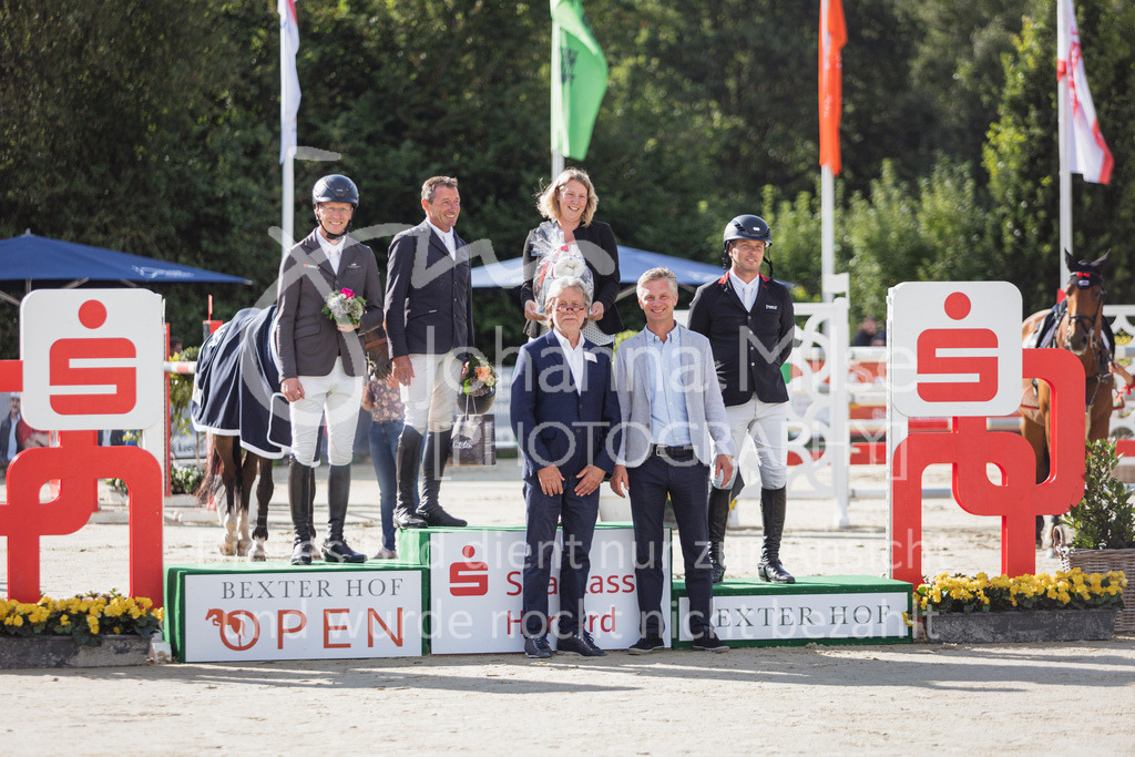 230730_BHO_GrosserPreis-626 | Deine schönsten Turniermomente als professionelle Fotos! Entdecke hochwertige Pferdesport-Fotografie im Online-Shop. Jetzt Fotos finden & bestellen!