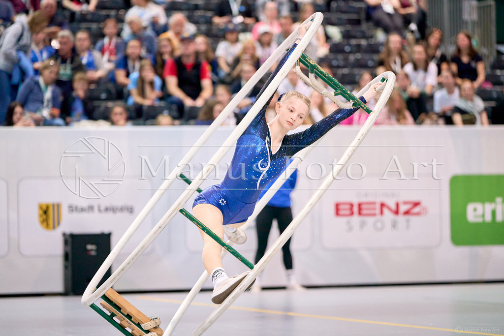 A-DSC00794 | Professionelle Sportfotografie in Hamburg, Schleswig-Holstein und Niedersachsen – spezialisiert auf Rhönrad, Geräteturnen, Leistungsturnen und rhythmische Sportgymnastik. Bundesweite Begleitung von Rhönrad-Events. Jetzt Sport-Fotos - Realisiert mit Pictrs.com