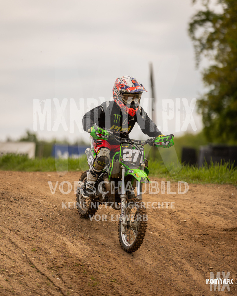 866A5686 | mxndyyvipix