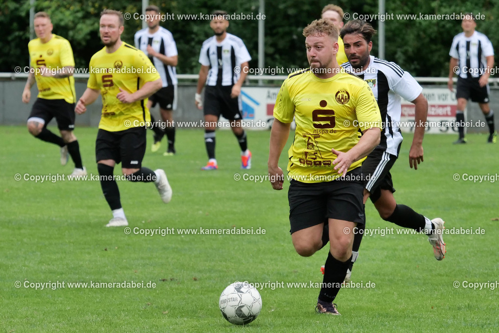 Fußball Kreisliga C : VFB Lohberg 2 - Duisburger FV 08 3 am 17.08.20205 in Dinslaken Lohberg | Fußball Kreisliga C : VFB Lohberg 2 (gelbe Trikots) - Duisburger FV 08 3 am 17.08.20205 in Dinslaken Lohberg - Realisiert mit Pictrs.com