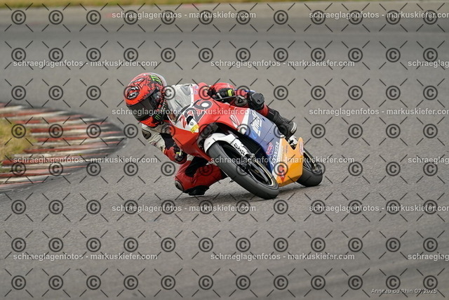 25bt05-1476 | markuskiefer.com - Realisiert mit Pictrs.com