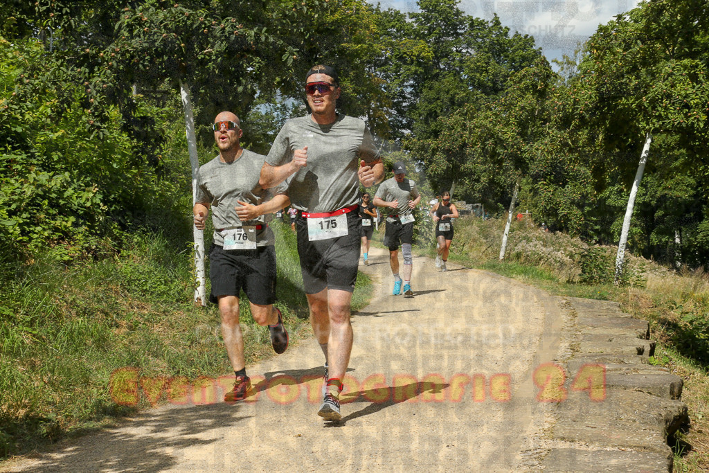 250824_1247_EX1_0524 | Sportfotografie im Rhein-Sieg Kreis, Köln, Bonn, NRW, Rheinland Pfalz, Hessen, etc. Unser Tätigkeitsfeld umfasst den Laufsport vom Volkslauf über den Marathon, Duathlon, Triathon bis zum Ultralauf wie Kölnpfad Ultra oder Schindertrail.