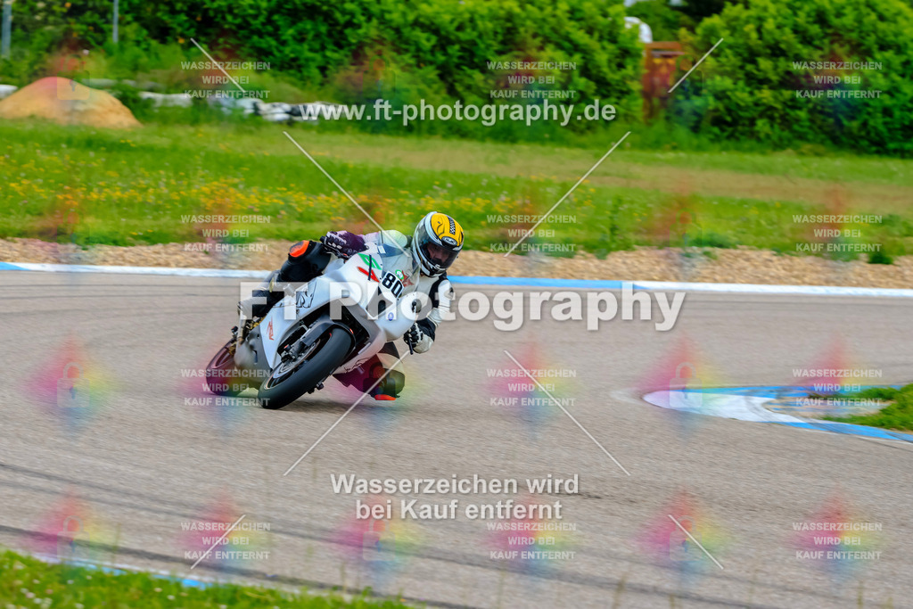 MotoTeam-8791 | Hier findet Ihr Bilder von Touristenfahrten auf der Nürburgring Nordschleife oder von anderen Veranstaltungen die ich besucht habe. Viel Spass beim Durch Schauen 