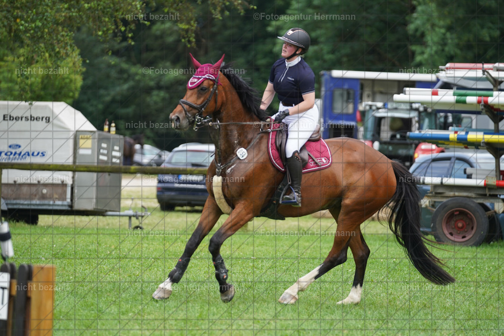 20240706-FAH06304 | Grafing Turnierfotos, Reitverein Ebersberg, Turnierfotografen Bayern, reitsportbilder, Pferdefotograf, reitsportfotograf, Sportbilder, Reitsportfotografie, Fotoagentur Herrmann, Turnierfotograf