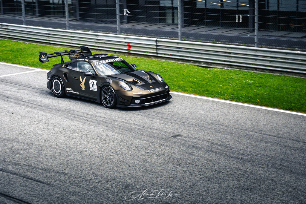 R6AT3298 _Alexander Tschuncky | Entdecken Sie die faszinierende Welt von Alexander Tschuncky Arts: Kreative Fotografie, atemberaubende Automobilkunst und hochwertiger Bilderdruck. Lassen Sie sich inspirieren! - Realisiert mit Pictrs.com