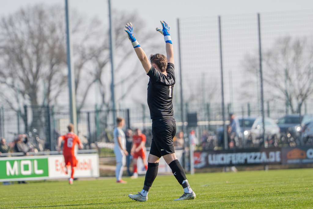 Fußball I Herren I Saison 2025-2026 I Bezirksliga Weser-Ems 4 I 24. Spieltag I VFL Oythe - SV Thüle I 220040.03.2026 | jns.sportfotos - Realisiert mit Pictrs.com