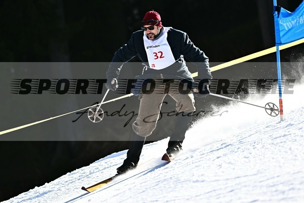 DSC_8399 | Kaufen Sie Sportbilder im Onlineshop von Andy Scherrer Sportfotografie. Faszinierende Bilder von Sportevents aus der ganzen Schweiz. Fussball, Frauenfussball, Unihockey, Handball, Schwingen und weiteren Sportarten. - Realisiert mit Pictrs.com