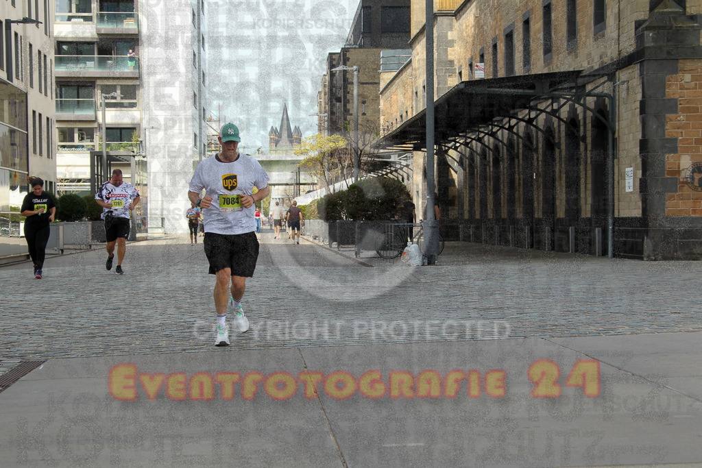 250920_1337_EV4_6317 | Sportfotografie im Rhein-Sieg Kreis, Köln, Bonn, NRW, Rheinland Pfalz, Hessen, etc. Unser Tätigkeitsfeld umfasst den Laufsport vom Volkslauf über den Marathon, Duathlon, Triathon bis zum Ultralauf wie Kölnpfad Ultra oder Schindertrail.