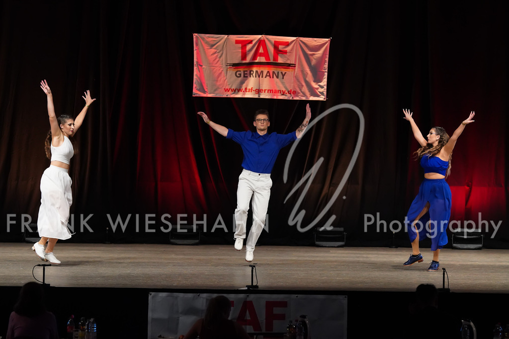 FW702212 | FRANK WIESEHAHN MEDIA - Realisiert mit Pictrs.com