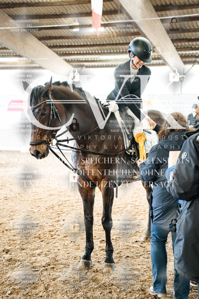 CK703071 | Turnierfotografie Pferdefotografie Trier Rheinland-Pfalz Pferdesport Reitsport Tierfotografie Sportfotografie Pferdevideo Pferdevideografie Equestrianvideography equestrianphotography  - Realisiert mit Pictrs.com