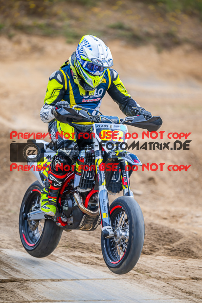 MaZZes_FotoMatrix_230812_0167 | UE40