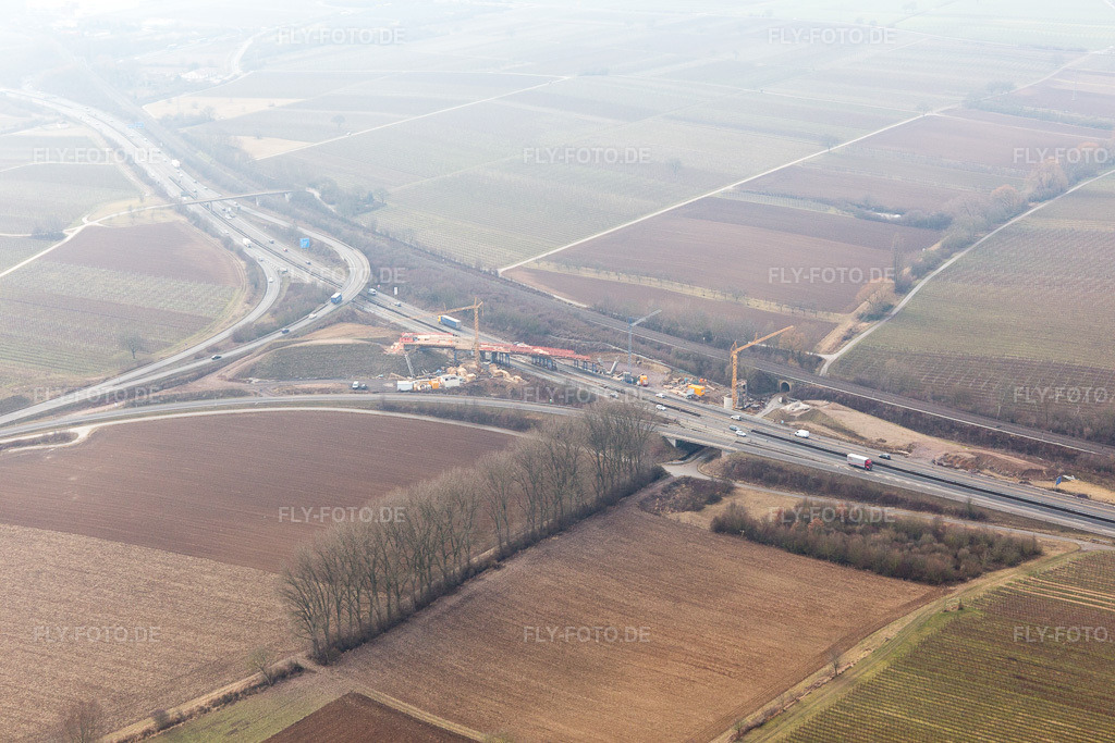Luftbild: Baustelle der Autobahnauffahrt A65 auf die B272 im Ortsteil Dammheim in Landau im Bundesland Rheinland-Pfalz in Deutschland. Foto: IMG_096534.jpg vom 02.02.2017 durch Werner Riehm/FLY-FOTO.de