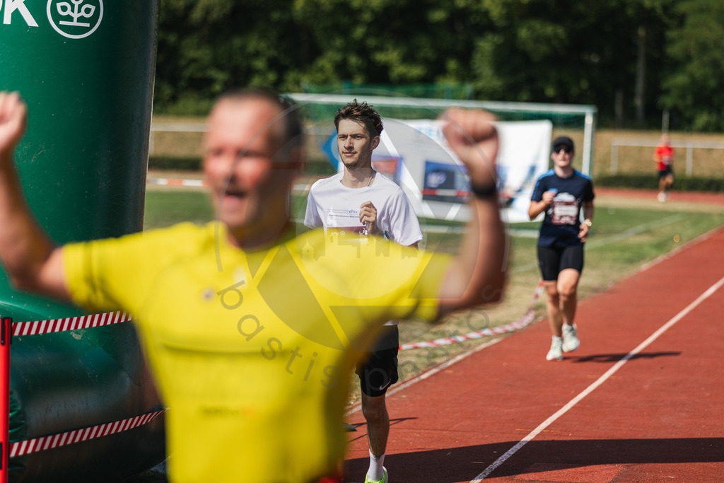 2026-07-26 Halbmarathon Moenchsdeggingen - 00721 | bastis.photos - Realisiert mit Pictrs.com